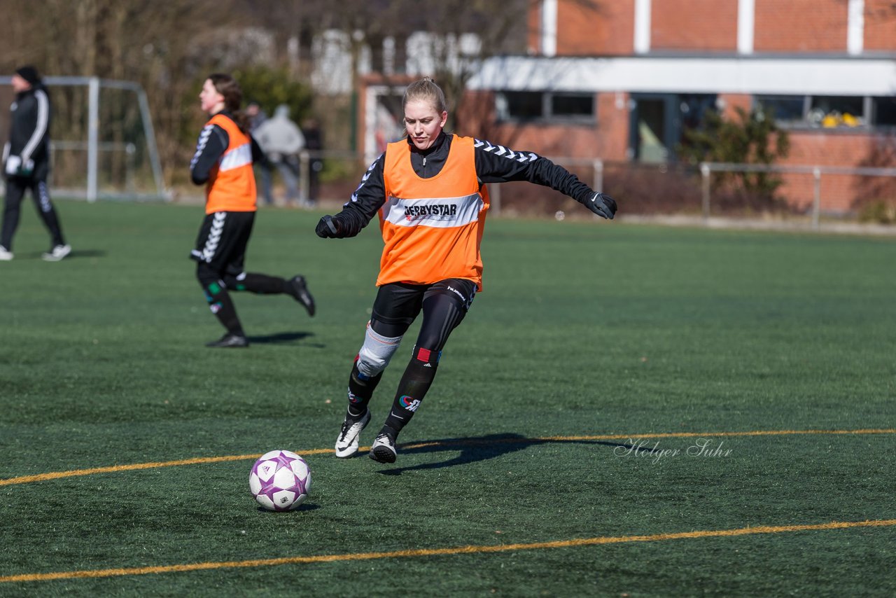 Bild 70 - B-Juniorinnen Halbfinale SVHU - Holstein Kiel : Ergebnis: 3:0